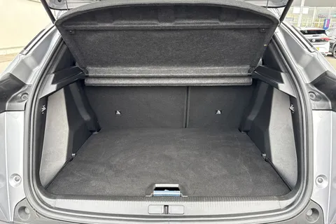 PF73HHN PEUGEOT 2008 1.2 PureTech GT EAT Euro 6 (s/s) 5dr Thumbnail #6