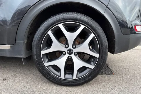 LD18URS Kia Sportage 2.0 CRDi GT-Line AWD Euro 6 5dr Thumbnail #12