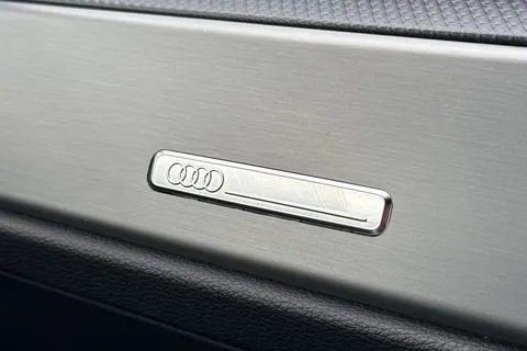 LS73SHV Audi Q3 (O) S line 35 TFSI  150 PS S tronic Thumbnail #55