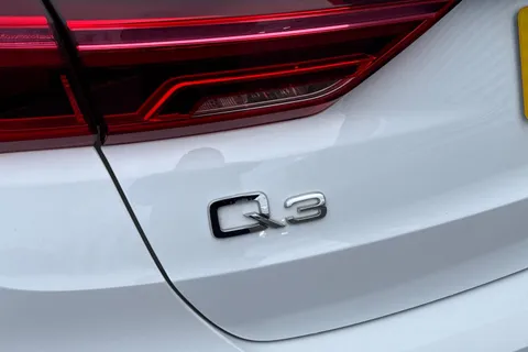 LS73SHV Audi Q3 (O) S line 35 TFSI  150 PS S tronic Thumbnail #56