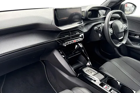 PF73HHN PEUGEOT 2008 1.2 PureTech GT EAT Euro 6 (s/s) 5dr Thumbnail #14