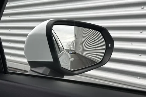 LS73SHV Audi Q3 (O) S line 35 TFSI  150 PS S tronic Thumbnail #61