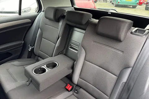 DG66XLO Volkswagen Golf 1.4 TSI 125 Match Edition 5dr | Heated Seats | Nav Ready Thumbnail #18