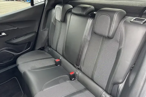 PF73HHN PEUGEOT 2008 1.2 PureTech GT EAT Euro 6 (s/s) 5dr Thumbnail #18