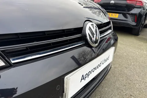 DG66XLO Volkswagen Golf 1.4 TSI 125 Match Edition 5dr | Heated Seats | Nav Ready Thumbnail #24