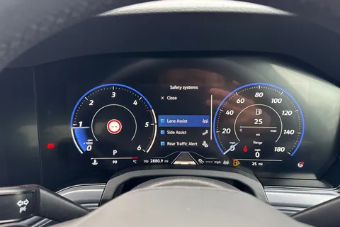 DC25VWB Volkswagen Touareg 3.0 V6 TDI 4Motion 286 Black Edition | Dynaudio | Towbar | Head Up Display Thumbnail #37