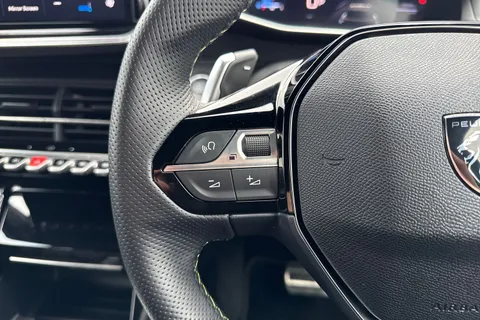 KW25OFE PEUGEOT 2008 1.2 HYBRID GT e-DSC6 Euro 6 (s/s) 5dr Thumbnail #38