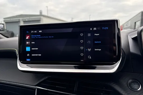 KW25OFE PEUGEOT 2008 1.2 HYBRID GT e-DSC6 Euro 6 (s/s) 5dr Thumbnail #44