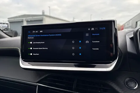 KW25OFE PEUGEOT 2008 1.2 HYBRID GT e-DSC6 Euro 6 (s/s) 5dr Thumbnail #47