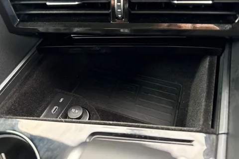 DC25VWB Volkswagen Touareg 3.0 V6 TDI 4Motion 286 Black Edition | Dynaudio | Towbar | Head Up Display Thumbnail #52