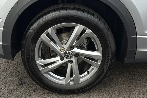 YS25HXO Volkswagen T-Roc 1.5 TSI R-Line 5dr DSG, **19 INCH BLACK MISANO ALLOYS** Thumbnail #11