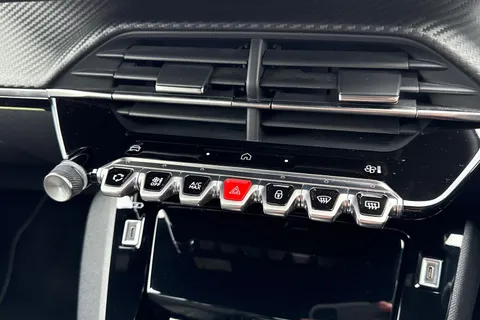 PF73HHN PEUGEOT 2008 1.2 PureTech GT EAT Euro 6 (s/s) 5dr Thumbnail #54