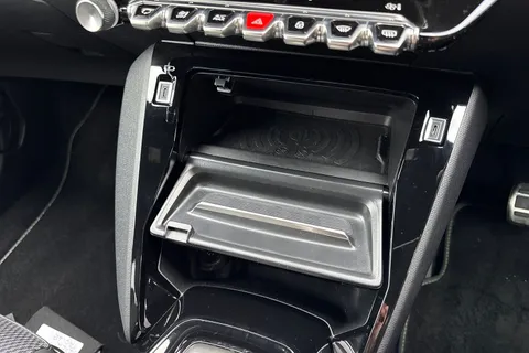 PF73HHN PEUGEOT 2008 1.2 PureTech GT EAT Euro 6 (s/s) 5dr Thumbnail #56