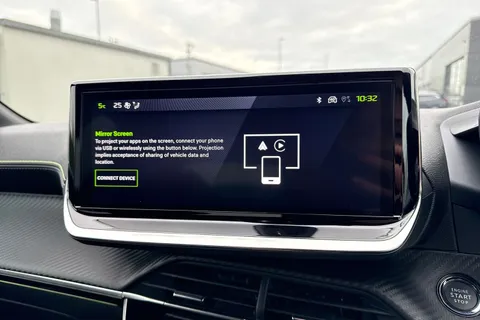 KP25LOA PEUGEOT 208 1.2 PureTech GT Euro 6 (s/s) 5dr Thumbnail #46