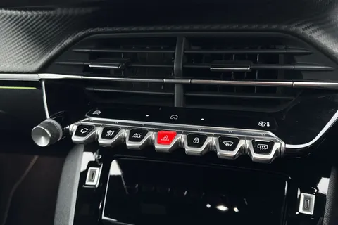 KP25LOA PEUGEOT 208 1.2 PureTech GT Euro 6 (s/s) 5dr Thumbnail #52