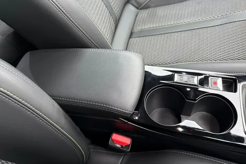 KP25LOA PEUGEOT 208 1.2 PureTech GT Euro 6 (s/s) 5dr Thumbnail #56