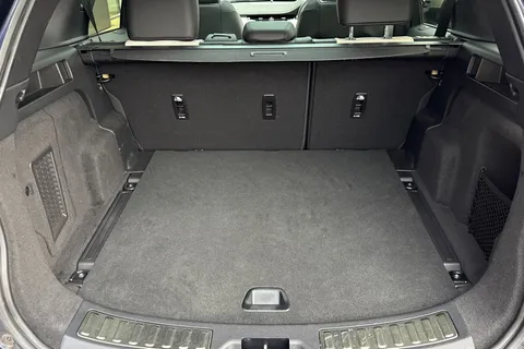 11 of 51 for Land Rover Discovery Sport 1.5 P300e 12.2kWh Urban Edition SUV 5dr Petrol Plug-in Hybrid Auto 4WD Euro 6 (s/s) (309 ps)