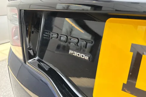 36 of 51 for Land Rover Discovery Sport 1.5 P300e 12.2kWh Urban Edition SUV 5dr Petrol Plug-in Hybrid Auto 4WD Euro 6 (s/s) (309 ps)