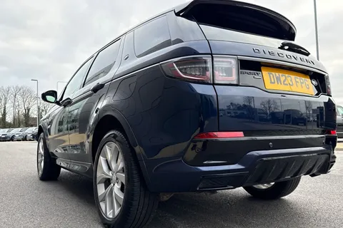 38 of 51 for Land Rover Discovery Sport 1.5 P300e 12.2kWh Urban Edition SUV 5dr Petrol Plug-in Hybrid Auto 4WD Euro 6 (s/s) (309 ps)