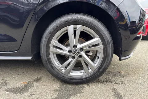 DU22FXO Volkswagen Polo 1.0 TSI 110 R-Line 5dr DSG | App-Connect | ACC Thumbnail #11