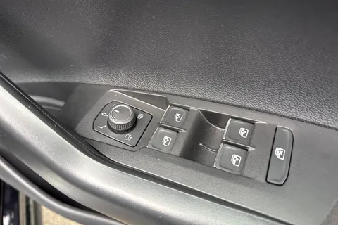 DU22FXO Volkswagen Polo 1.0 TSI 110 R-Line 5dr DSG | App-Connect | ACC Thumbnail #21