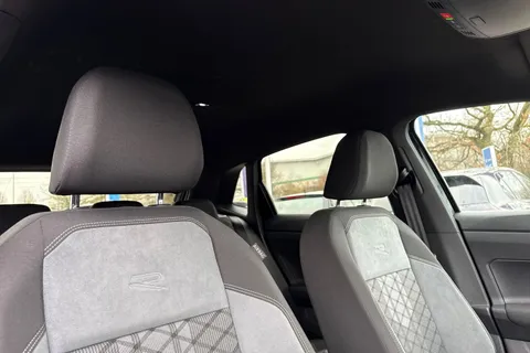 DU22FXO Volkswagen Polo 1.0 TSI 110 R-Line 5dr DSG | App-Connect | ACC Thumbnail #24