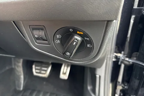 DU22FXO Volkswagen Polo 1.0 TSI 110 R-Line 5dr DSG | App-Connect | ACC Thumbnail #29