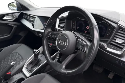 BJ73XSZ Audi A1 Sport 25 TFSI 95 PS S tronic Thumbnail #15