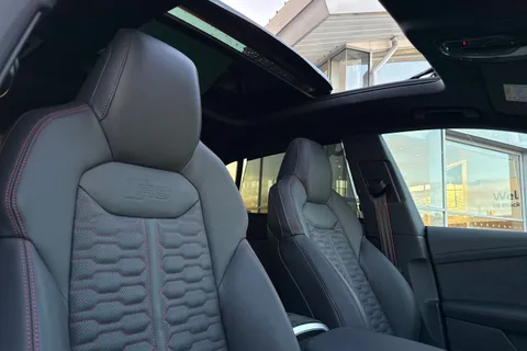 PN75GVX Audi RS Q8 4.0 TFSI V8 Performance Carbon Vorsprung Tiptronic quattro Euro 6 (s/s) 5dr Thumbnail #23