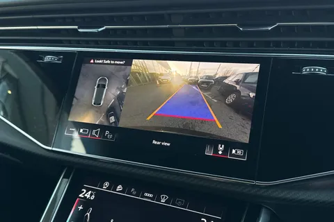 PN75GVX Audi RS Q8 4.0 TFSI V8 Performance Carbon Vorsprung Tiptronic quattro Euro 6 (s/s) 5dr Thumbnail #32