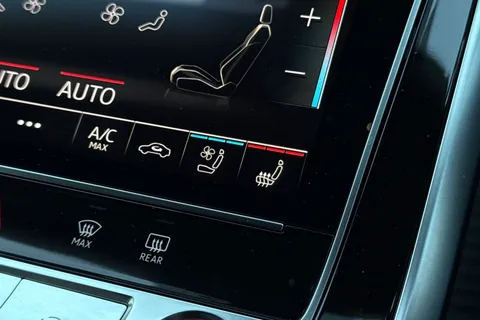 PN75GVX Audi RS Q8 4.0 TFSI V8 Performance Carbon Vorsprung Tiptronic quattro Euro 6 (s/s) 5dr Thumbnail #34