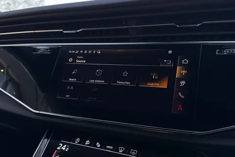 PN75GVX Audi RS Q8 4.0 TFSI V8 Performance Carbon Vorsprung Tiptronic quattro Euro 6 (s/s) 5dr Thumbnail #46