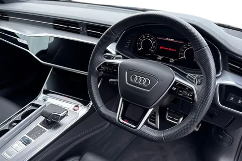 WG70WRF Audi RS 6 RS 6 TFSI Quattro 5dr Tiptronic Thumbnail #17