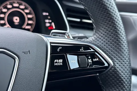 WG70WRF Audi RS 6 RS 6 TFSI Quattro 5dr Tiptronic Thumbnail #25