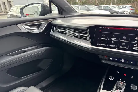  Audi Q4 e-tron 45 Black Edition Auto 5dr 82kWh Thumbnail #20