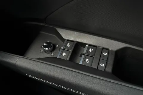  Audi Q4 e-tron 45 Black Edition Auto 5dr 82kWh Thumbnail #43