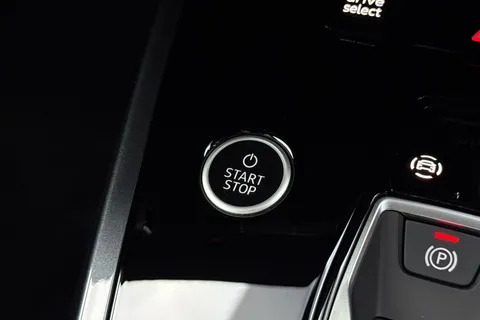  Audi Q4 e-tron 45 Black Edition Auto 5dr 82kWh Thumbnail #44