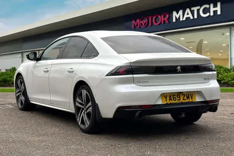 YA69ZMV PEUGEOT 508 1.6 PureTech GT Fastback EAT Euro 6 (s/s) 5dr Thumbnail #2