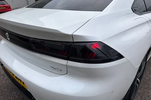 YA69ZMV PEUGEOT 508 1.6 PureTech GT Fastback EAT Euro 6 (s/s) 5dr Thumbnail #8