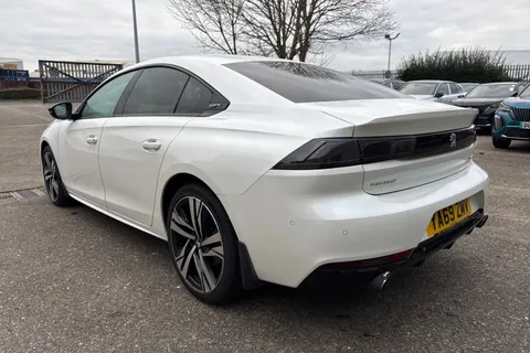 YA69ZMV PEUGEOT 508 1.6 PureTech GT Fastback EAT Euro 6 (s/s) 5dr Thumbnail #29
