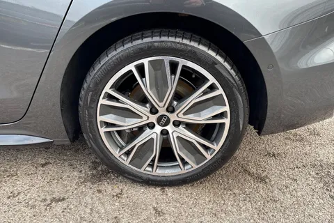  Audi A5 2.0 TDI S line Saloon S Tronic Euro 6 (s/s) 5dr Thumbnail #13