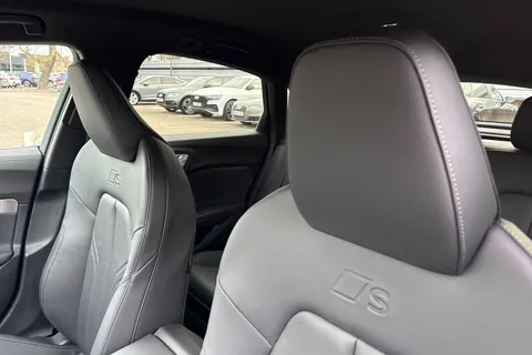  Audi A5 2.0 TDI S line Saloon S Tronic Euro 6 (s/s) 5dr Thumbnail #24