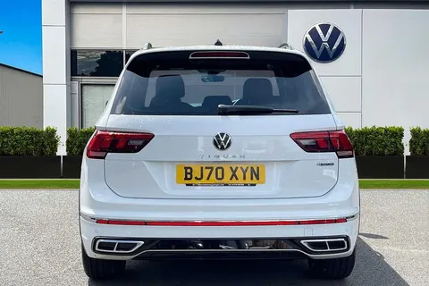 BJ70XYN Volkswagen Tiguan 2.0 TDI 4Motion R-Line 5dr DSG Thumbnail #4