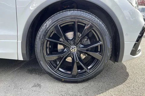 BJ70XYN Volkswagen Tiguan 2.0 TDI 4Motion R-Line 5dr DSG Thumbnail #7