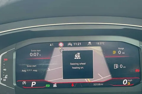 BJ70XYN Volkswagen Tiguan 2.0 TDI 4Motion R-Line 5dr DSG Thumbnail #30