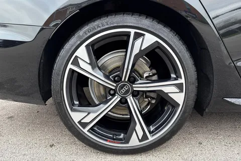 LO71YBE Audi A4 35 TFSI Black Edition 4dr S Tronic Thumbnail #8