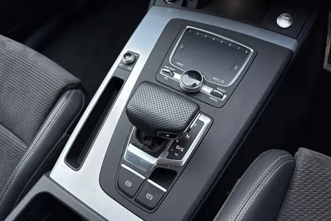 ND68JBU Audi Q5 40 TDI Quattro S Line 5dr S Tronic Thumbnail #20