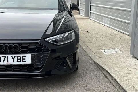 LO71YBE Audi A4 35 TFSI Black Edition 4dr S Tronic Thumbnail #29