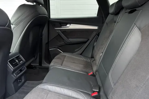 ND68JBU Audi Q5 40 TDI Quattro S Line 5dr S Tronic Thumbnail #38