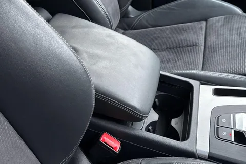 ND68JBU Audi Q5 40 TDI Quattro S Line 5dr S Tronic Thumbnail #40